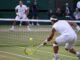 Tenis, hem bireysel hem de çiftler halinde oynanabilen, dünya genelinde popülerliğini koruyan raketli bir spor dalıdır. Çim kort, toprak kort ve sert zemin gibi farklı zeminlerde oynanabilen tenis, hız, çeviklik, strateji ve dayanıklılığı bir arada gerektiren fiziksel ve zihinsel bir oyun olarak dikkat çeker. Günümüzde hem profesyonel turnuvalar hem de amatör etkinliklerle geniş bir kitleye hitap eden bu spor, olimpik branşlar arasında yer alır. Konulu bir haber görseli.