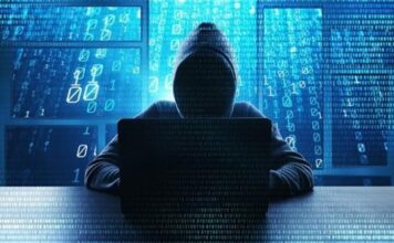 Dijitalleşmenin hız kazanmasıyla birlikte hacker saldırıları, bireylerden kurumlara kadar geniş bir alanı etkileyen ciddi bir güvenlik sorunu haline gelmiştir. İnternet altyapısına dayalı sistemlerin yaygınlaşması, bilgiye erişimi kolaylaştırırken aynı zamanda kötü niyetli kişilerin bu sistemleri hedef almasını da mümkün kılmaktadır. Günümüzde hacker saldırıları yalnızca teknik bir problem olarak değil, ekonomik, sosyal ve hatta politik sonuçları olan çok boyutlu bir olgu olarak değerlendirilmektedir. Konulu bir haber görseli.