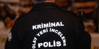 Toplumların düzenini ve güvenlik duygusunu doğrudan etkileyen en önemli olgulardan biri kriminal davranışlar olarak öne çıkıyor. Suç eylemleri yalnızca bireysel sonuçlar doğurmakla kalmıyor, aynı zamanda toplumsal yapıyı, hukuk sistemini ve kamu politikalarını da derinden etkiliyor. Bu nedenle kriminal davranışların nedenleri, gelişim süreci ve sonuçları uzun süredir akademik ve adli çevrelerin odağında yer alıyor. Konulu bir haber görseli.